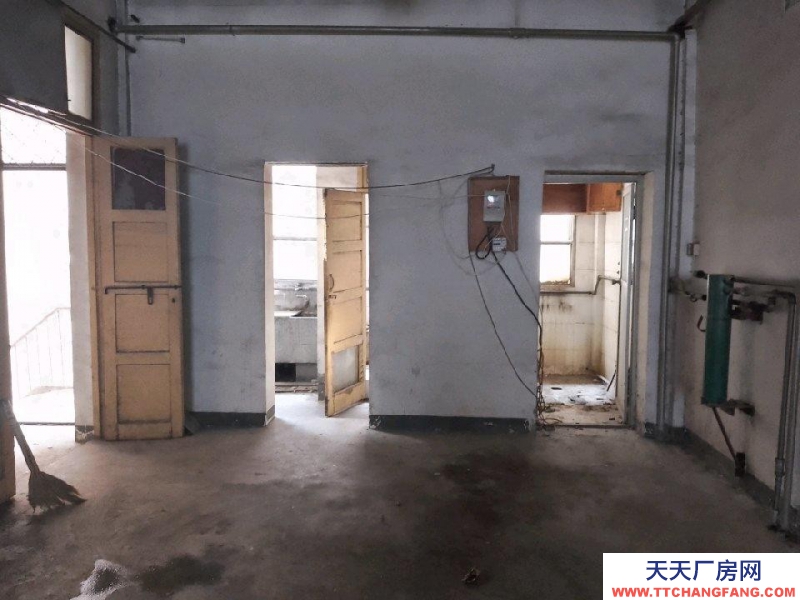 (出租)西安碑林 黄雁村地铁口厂房库房出租（合作经营）