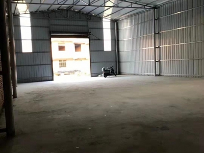 (出租)西安临潼 温州服装城隔壁，库房 小厂房 水电齐全 三项动力电图1