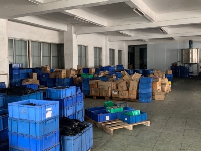 (出租) 中山三乡标准厂房（1050平方楼上）现成装修办公室有地坪漆图1