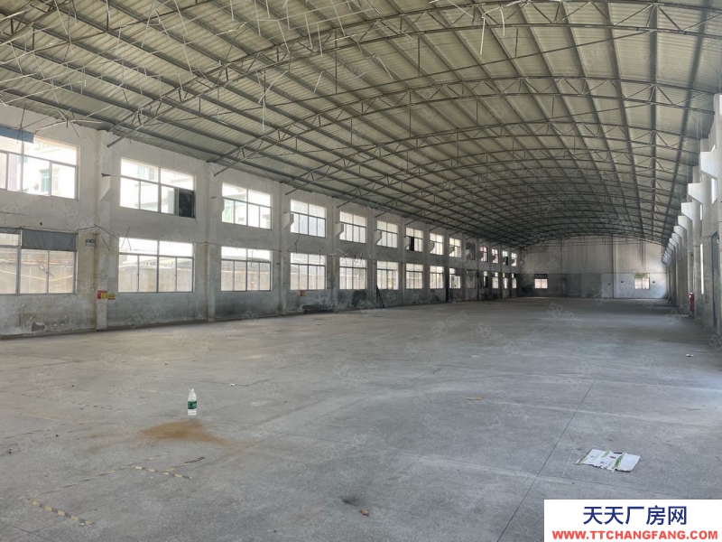 (出租) 中山三角单一层厂房带航吊1100平招租 滴水9米 带大空地