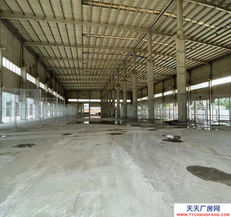 (出租) 西安灞桥东郊纺织城地铁口独院25000（汽车类型市场招租）