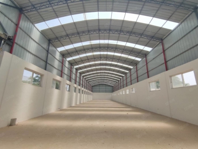 (出租) 西安临潼代王骊兴路2400平厂房诚意招租，位置好租金低图2