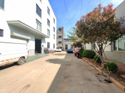 (出租) 西安蓝田新港一路旁2600平独院带办公住宿，变压器，可分割图5