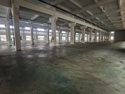 无锡惠山堰桥园区标准厂房8000平，层高10米，起吊8.5米，价格面图3