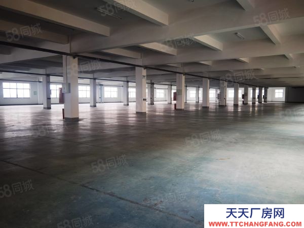 无锡惠山堰桥园区标准厂房8000平，层高10米，起吊8.5米，价格面