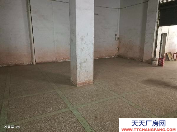 衡阳市衡东县  在河西安置区，年租，一次性付清，可做仓库