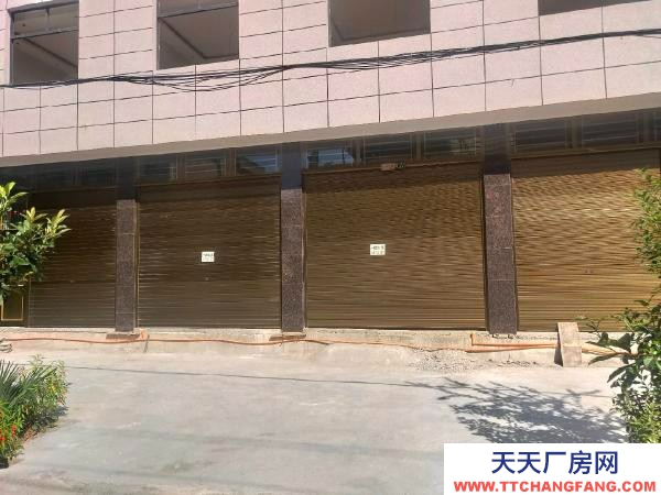 (出租) 恩施利川交通方便，水电齐全，前后还有四百平硬化空地。可做厂房，仓库。