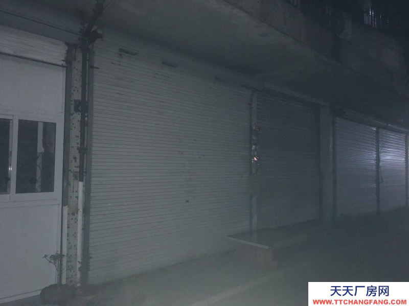 宁波象山(出租) 爵溪街道菜场边上，可用作菜场摊主摆放货物及开店使用