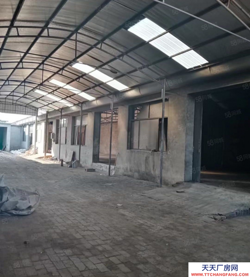 廊坊 霸州 出租康仙庄辛店附近车间700平，水电气齐全5吨小天车出入便利