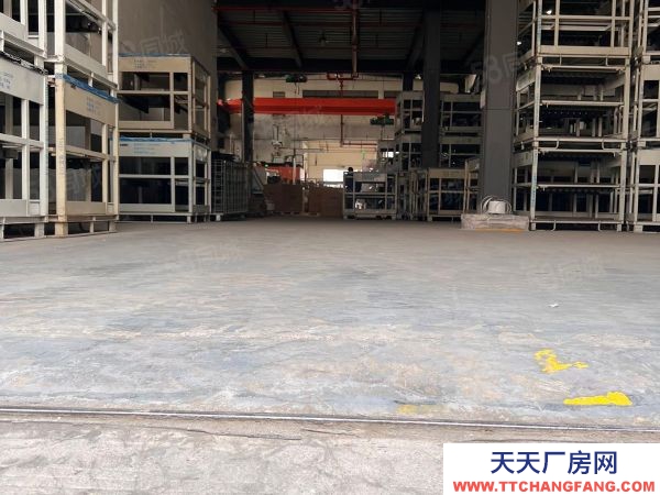 湘潭市岳塘区工业园内，整栋单层厂房，可分售