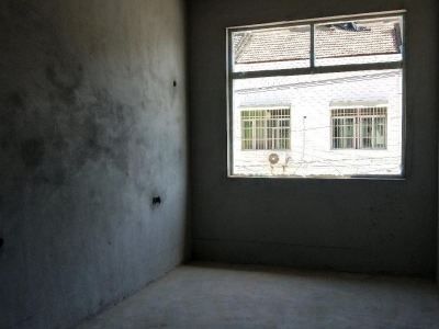 (出租) 咸阳兴平二楼带后院，现浇楼层。水，电可改造图1