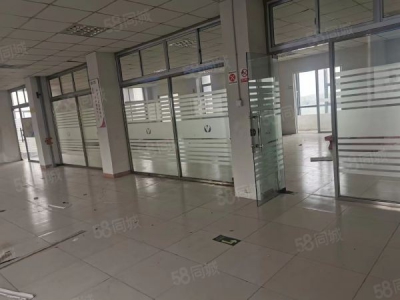 无锡锡山区安镇大成工业园仓库厂房出租，可分租1000平方起租，配套齐全图1