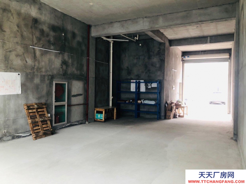宁波余姚(出租) 一楼挑高，可搭阁楼，南北两个卷帘门