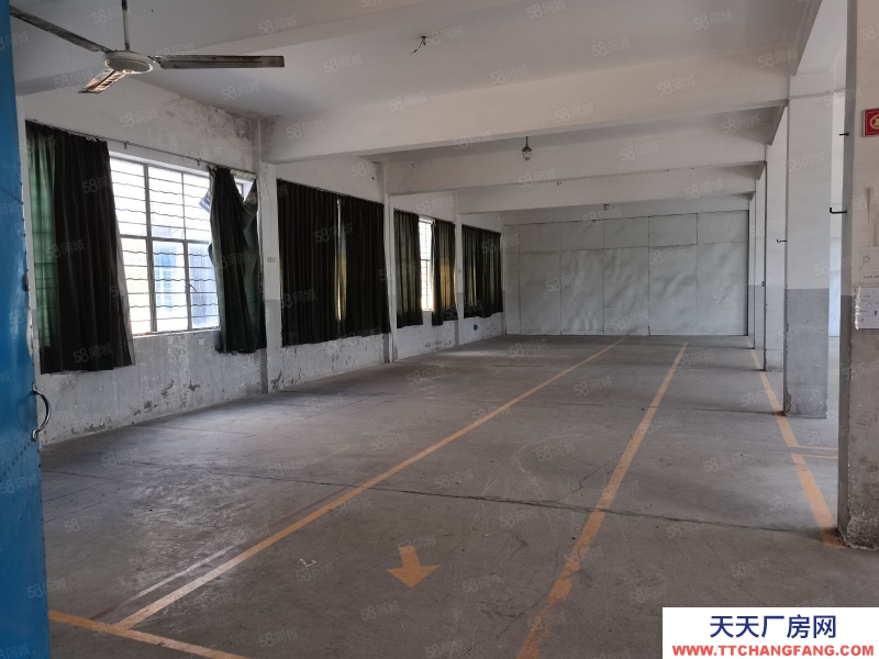 宁波慈溪(出租) 周巷工业区分租一楼560平三楼400800平