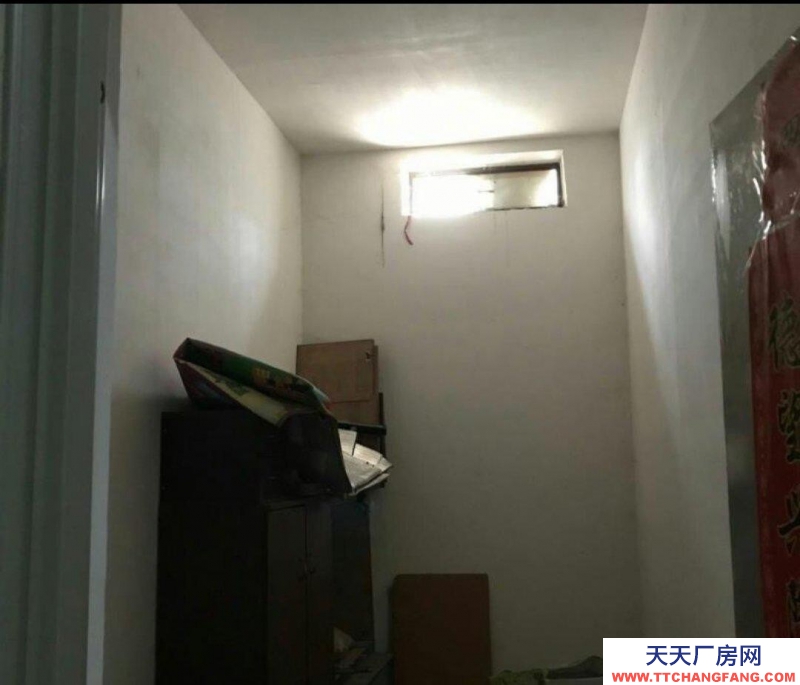 廊坊 大厂  地下室有窗户，可储存物品，可用于饭店放置物品