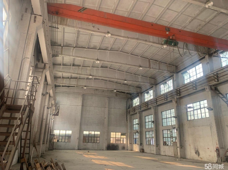 (出租) 咸阳秦都正规工业用地30亩内有厂房及三层办公和宿舍楼图3