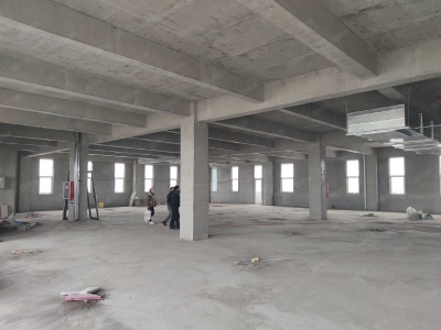 (出租) 咸阳渭城中南高科600平层高4.5米，带消防排烟排污系统图3