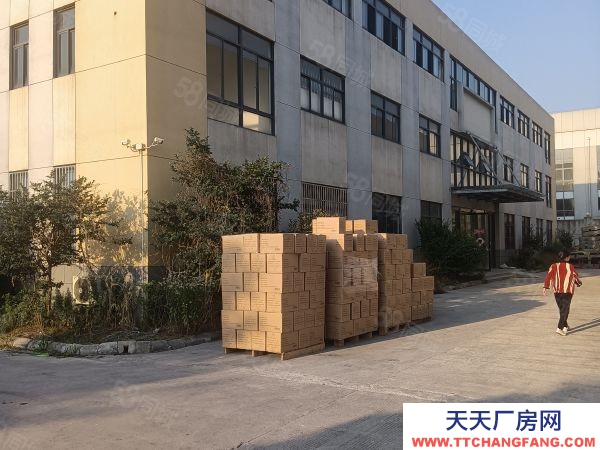 常州金坛 独门独院，原房东直租，单层火车头厂房，4500平，150元