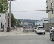 (出租)咸宁赤壁 房东直租，咸宁市赤壁城区大面积厂房，优价岀租，交通便利