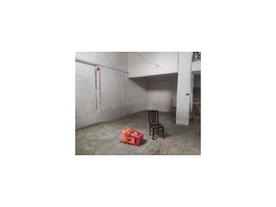 (出租) 咸宁赤壁门店在107国道营里社区新加坡小区内。图1