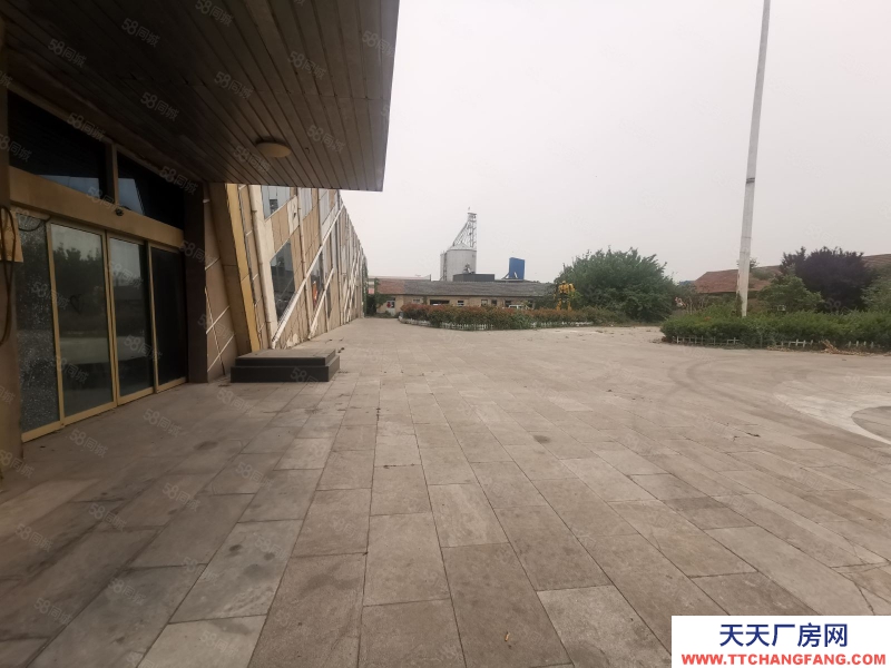 济宁兖州45亩低价出售，厂房办公9000平1200万。