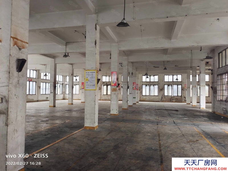 温州鹿城(出租) 汽配城周边一楼仓库出租层高6米