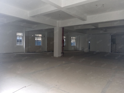 温州鹿城(出租) 炬光园一楼380平仓库出租，价格便宜，适合各种仓储，大车好进图2