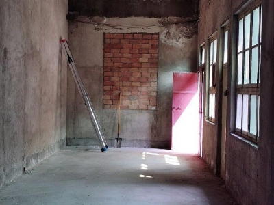 (出租) 渭南大荔北新街东一巷1号独院140㎡库房出租图1