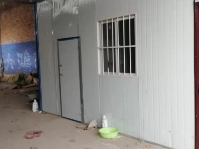 (出租)渭南大荔 仓库房，交通便利，可停大车，门前也有20m距离图1