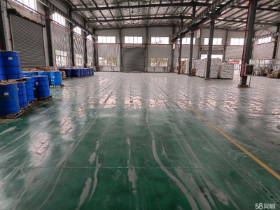 (出租) 渭南临渭10米高标准厂房，环氧地坪漆地面，厂房出入口道路宽敞。图1