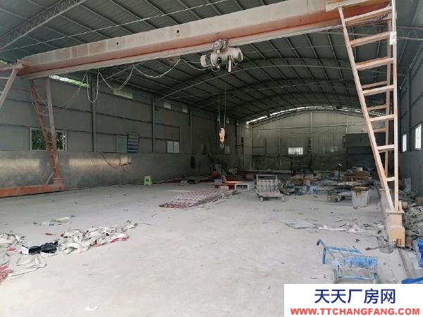 湘潭市湘乡市  厂房里水电齐全，有办公场地与宿舍房