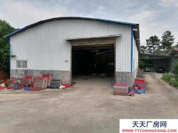 湘潭市湘乡市  厂房里水电齐全，有办公场地与宿舍房