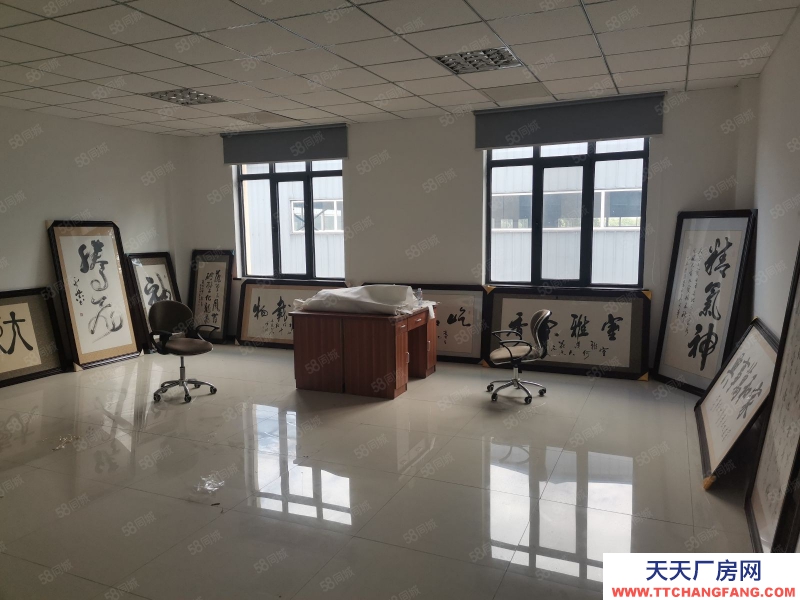 廊坊 三河市 出租大厂标准车间800平带行车有200平办公