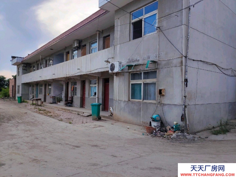 (出租)宝鸡岐山 蔡家坡岐星百思特南，两排厂房，一排二层住房