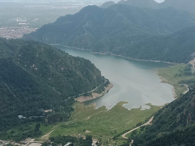 廊坊 三河市  自建二层楼房带院子整体出售图1