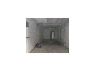 (出租) 交通方便，价格便宜，主干道旁边