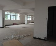 (出租) 曾都区国际汽配城三楼出租可以分割有电梯地板砖大白墙