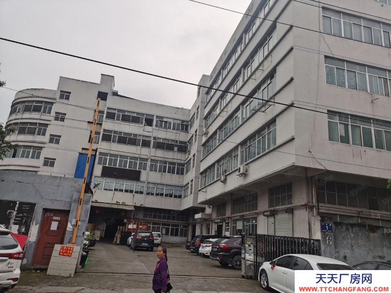 温州龙湾(出售) 龙湾温州大道8000平方，大路广告位置好