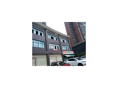 (出售) 仙桃一中学校对面，整层出售，面积大，可以做厂房，写字楼办公，培训图1