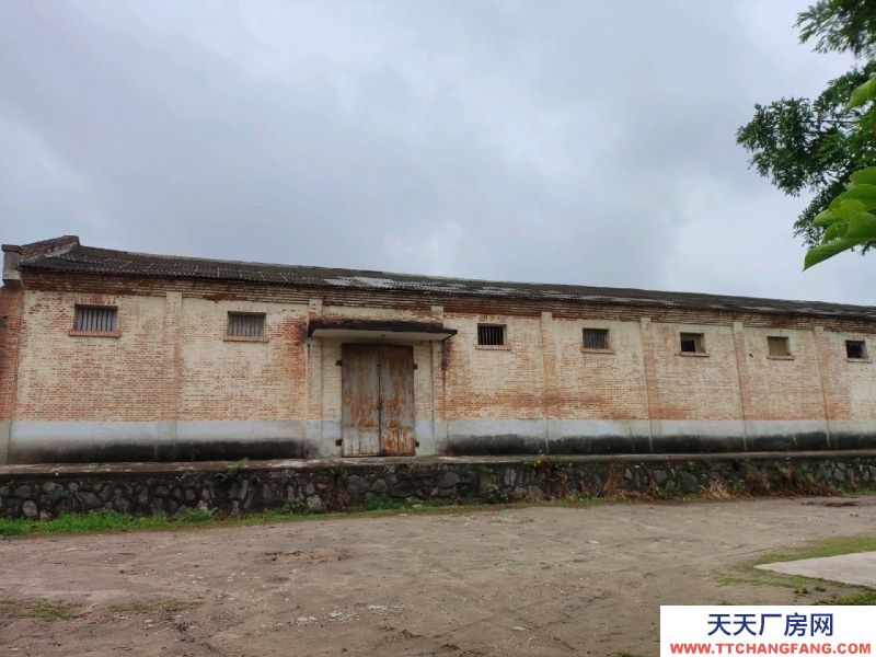 (出租) 汉中城固108国道旁有仓库出租，证件齐全，交通方便。