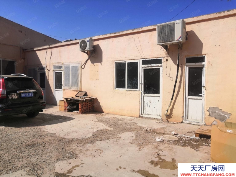 廊坊 三河市 北京周边燕郊雪花啤酒八百平米库房高度4米可进出6米货车