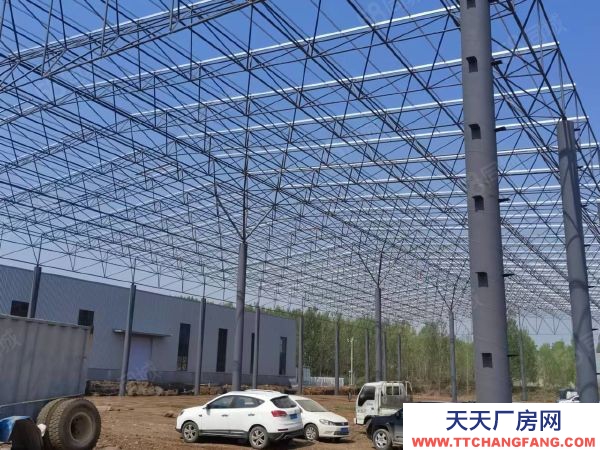临沂沂南两万平 高13米网架厂房 带办公配房整或分租