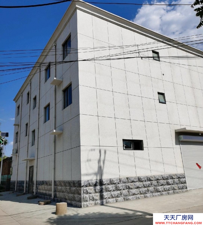 廊坊 大城 二姑院村三层楼房740平，一楼仓库300平，可分租也可整租！