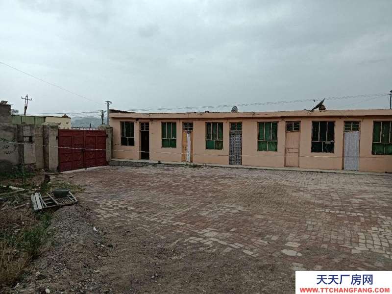 (出租)兰州永登 河口高速路口附近，低价库房出租。