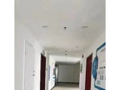 秦皇岛 海港 中央胜境旁 金贸中心 甲级写字楼 单价7400图1