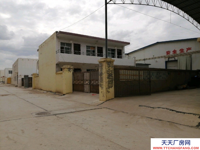 (出租) 兰州榆中厂房整齐，楼层高，可改造成二层，周边有大型餐饮娱乐！