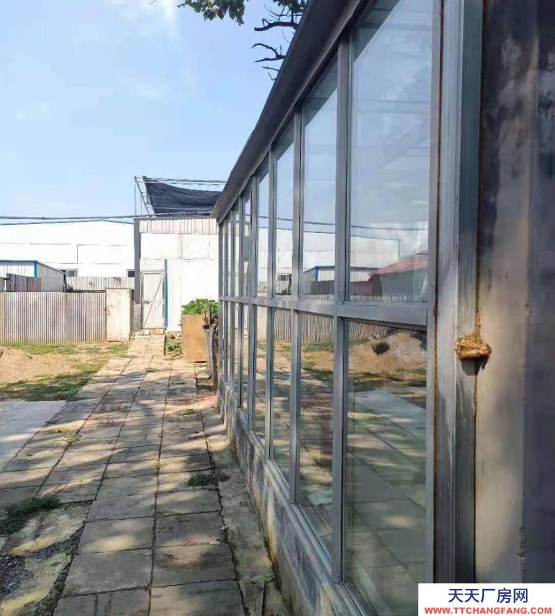 秦皇岛 山海关 本厂主要经营大酱，面酱，蒜蓉辣酱，技术成熟，正常营业中