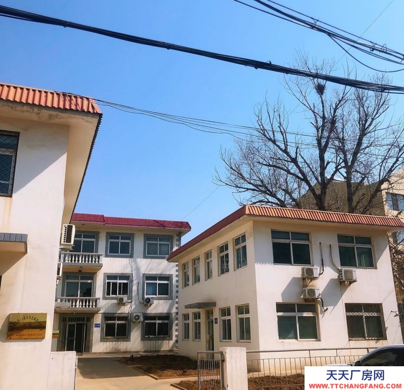 秦皇岛 北戴河 位于北戴河旅游核心区，近周围所有景点