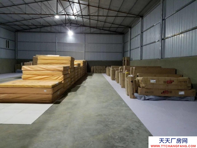 (出租)庆阳西峰 大小库房均有，交通便利，环境优美