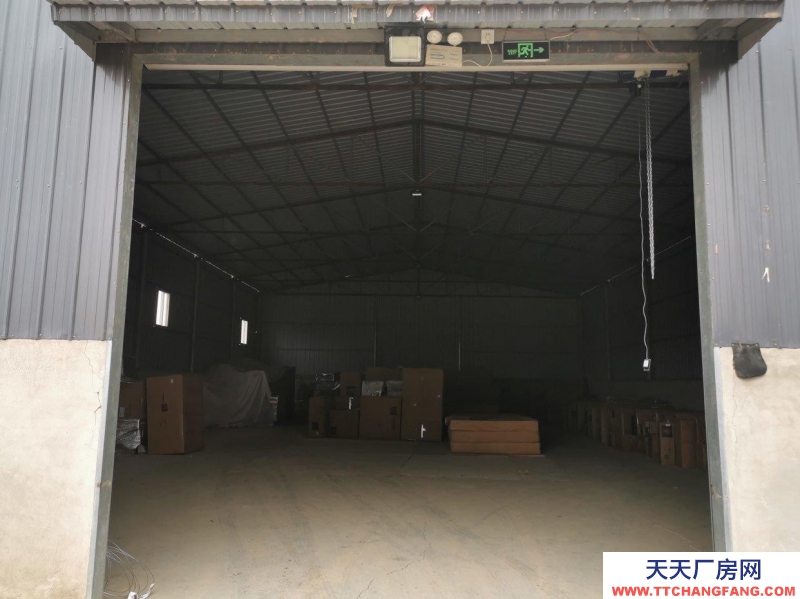 (出租)庆阳西峰 大小库房均有，交通便利，环境优美